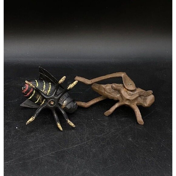 Cast Iron Metal Bee & Grasshopper Bugs Figurine Paperweight Decor Critters Lot 2 - Picture 6 of 12